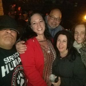 Meet your Posher, Roxanne